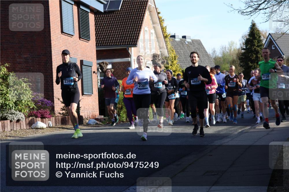 12.04.2026 - 45. Internationalen Wilhelmsburger Insellauf Yannick Fuchs http://msf.ph/oto/9475249 12.04.2026 09:01:21 Laufen 2389, 2566, 2301, 2567, 3832, 4732, 4602, 9, 425, 4059, 4739, 3565 meine-sportfotos.de