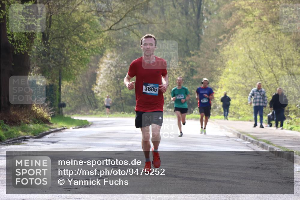 12.04.2026 - 45. Internationalen Wilhelmsburger Insellauf Yannick Fuchs http://msf.ph/oto/9475252 12.04.2026 10:08:16 Laufen 3685, 58, 38, 2810 meine-sportfotos.de