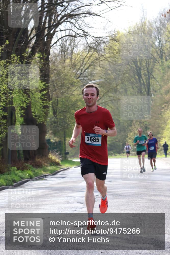 12.04.2026 - 45. Internationalen Wilhelmsburger Insellauf Yannick Fuchs http://msf.ph/oto/9475266 12.04.2026 10:08:19 Laufen 3685 meine-sportfotos.de