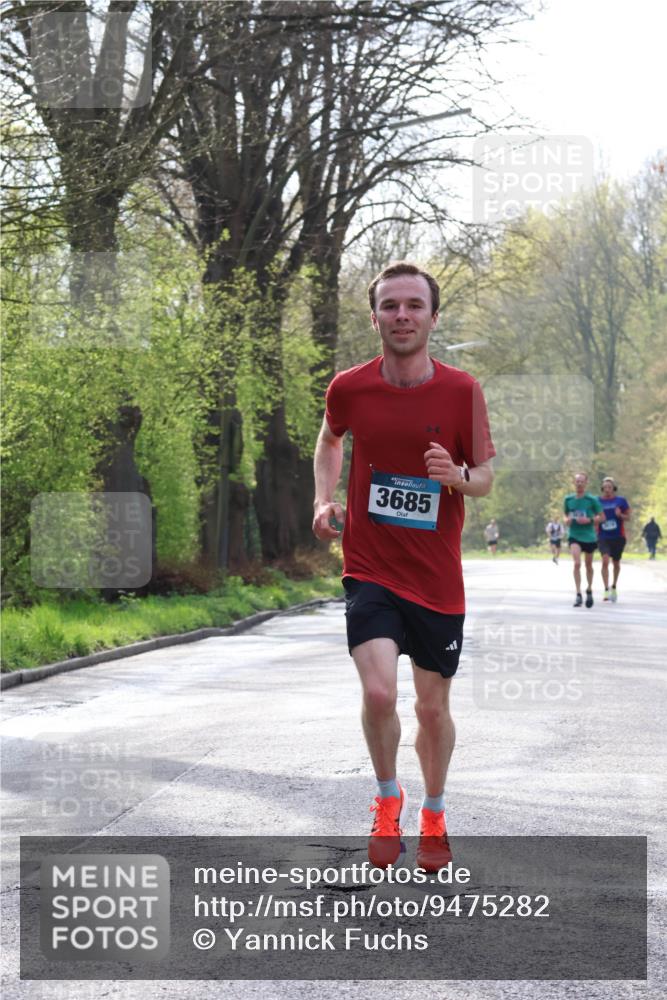 12.04.2026 - 45. Internationalen Wilhelmsburger Insellauf Yannick Fuchs http://msf.ph/oto/9475282 12.04.2026 10:08:20 Laufen 3685 meine-sportfotos.de