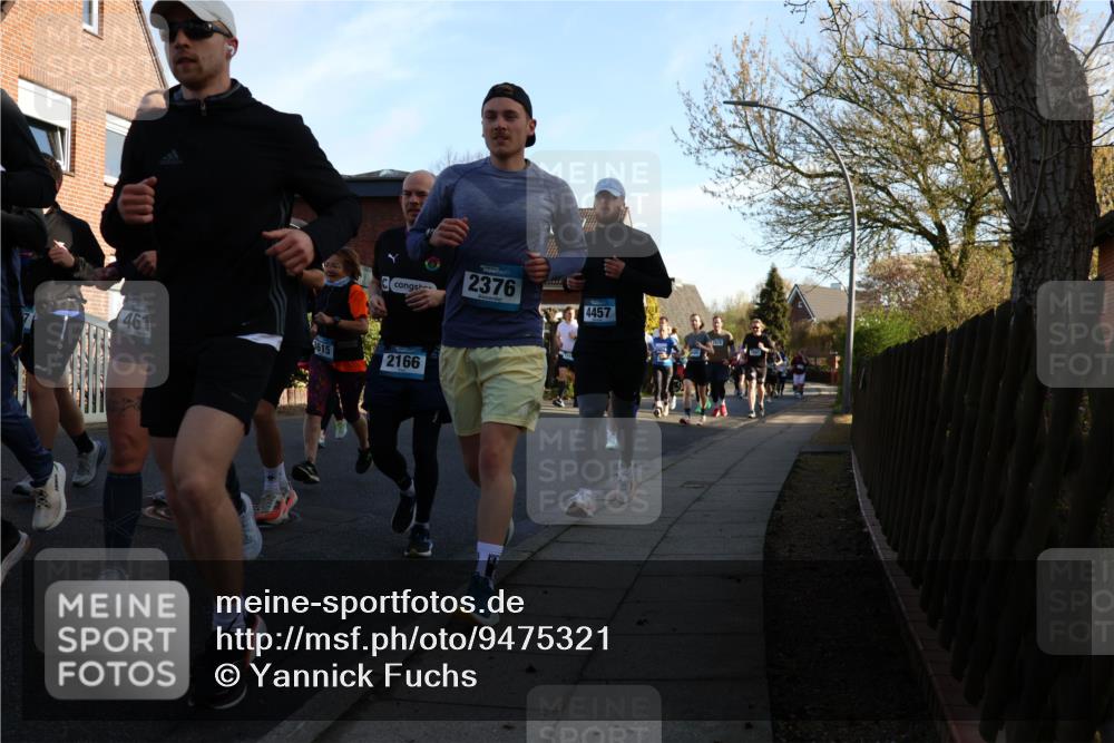 12.04.2026 - 45. Internationalen Wilhelmsburger Insellauf Yannick Fuchs http://msf.ph/oto/9475321 12.04.2026 09:01:30 Laufen 461, 2376, 3615, 2166, 4457 meine-sportfotos.de