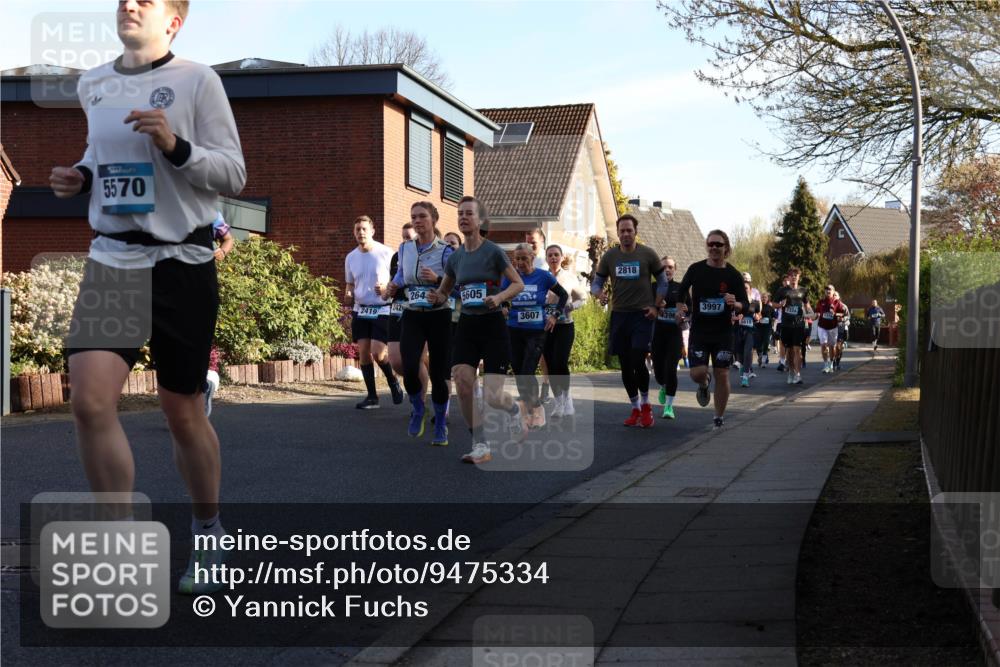 12.04.2026 - 45. Internationalen Wilhelmsburger Insellauf Yannick Fuchs http://msf.ph/oto/9475334 12.04.2026 09:01:32 Laufen 5570, 264, 5605, 2419, 242, 3607, 2818, 3997, 2324 meine-sportfotos.de
