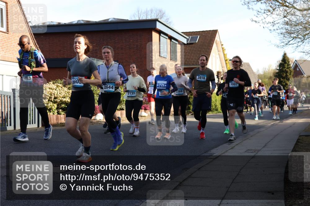 12.04.2026 - 45. Internationalen Wilhelmsburger Insellauf Yannick Fuchs http://msf.ph/oto/9475352 12.04.2026 09:01:33 Laufen 3463, 560, 2644, 2137, 5298, 2269, 2818, 3997 meine-sportfotos.de
