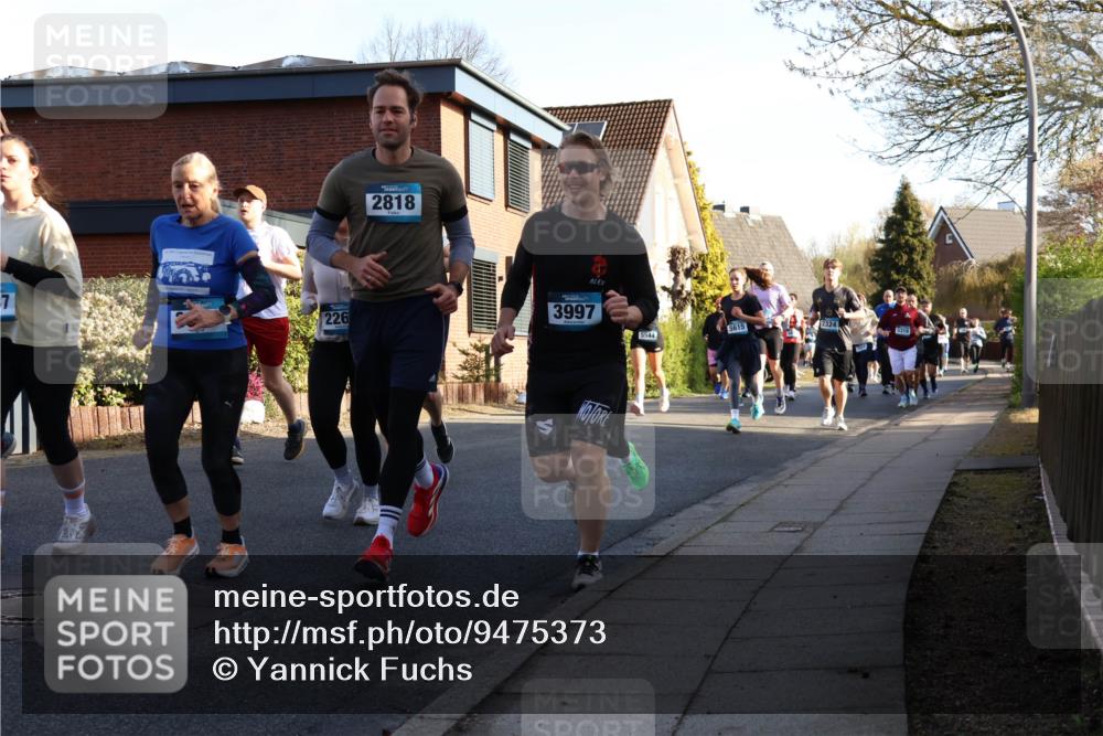 12.04.2026 - 45. Internationalen Wilhelmsburger Insellauf Yannick Fuchs http://msf.ph/oto/9475373 12.04.2026 09:01:35 Laufen 7, 226, 2818, 3997, 5544, 5615, 2324, 5319 meine-sportfotos.de