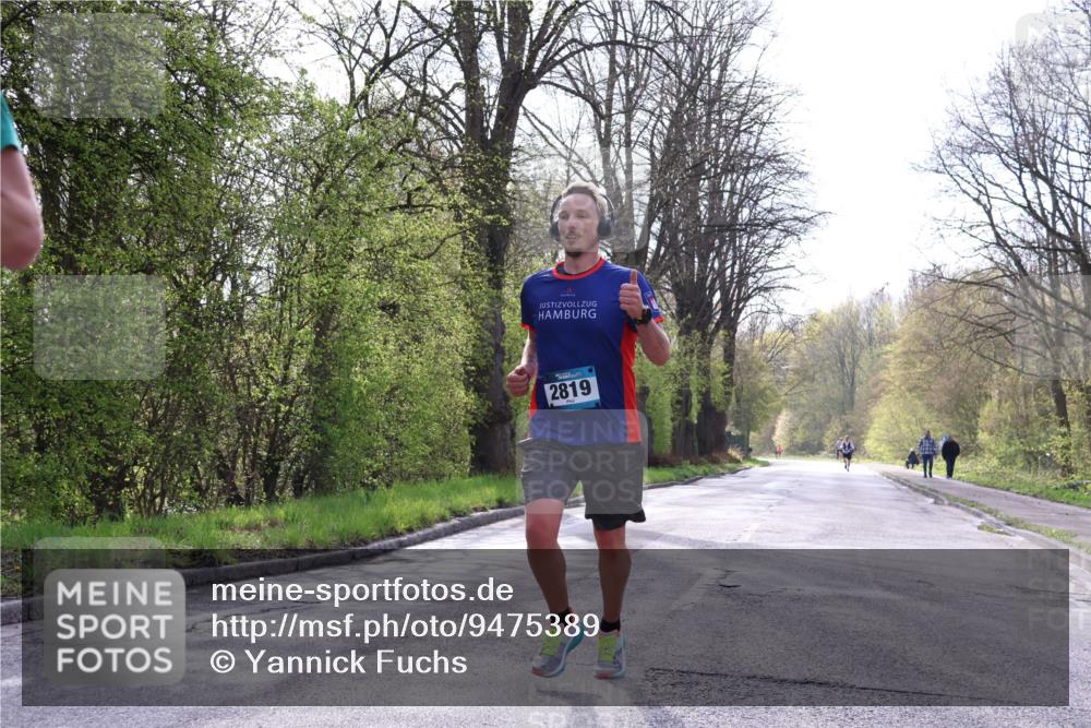 12.04.2026 - 45. Internationalen Wilhelmsburger Insellauf Yannick Fuchs http://msf.ph/oto/9475389 12.04.2026 10:08:31 Laufen 2819 meine-sportfotos.de