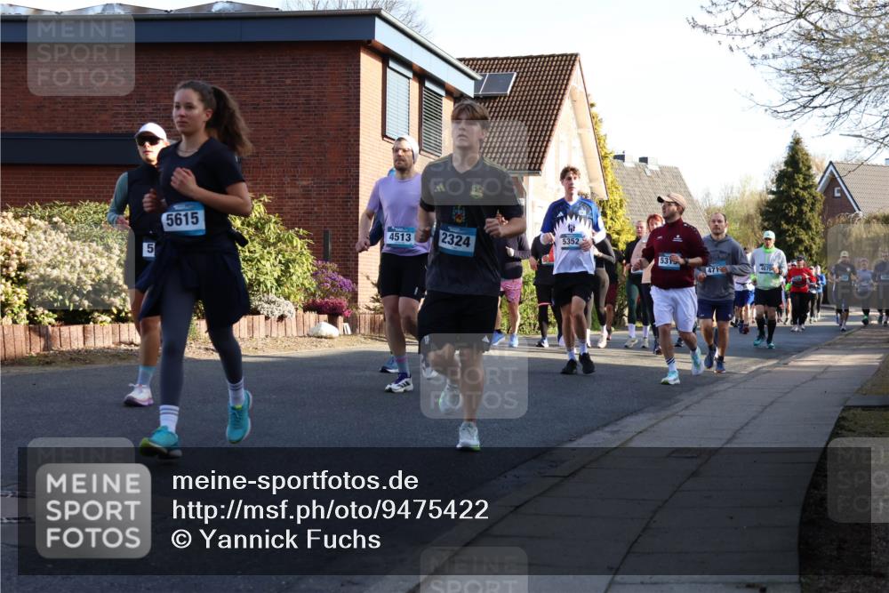 12.04.2026 - 45. Internationalen Wilhelmsburger Insellauf Yannick Fuchs http://msf.ph/oto/9475422 12.04.2026 09:01:38 Laufen 5615, 4513, 2324, 5352, 5, 531, 471, 4675 meine-sportfotos.de