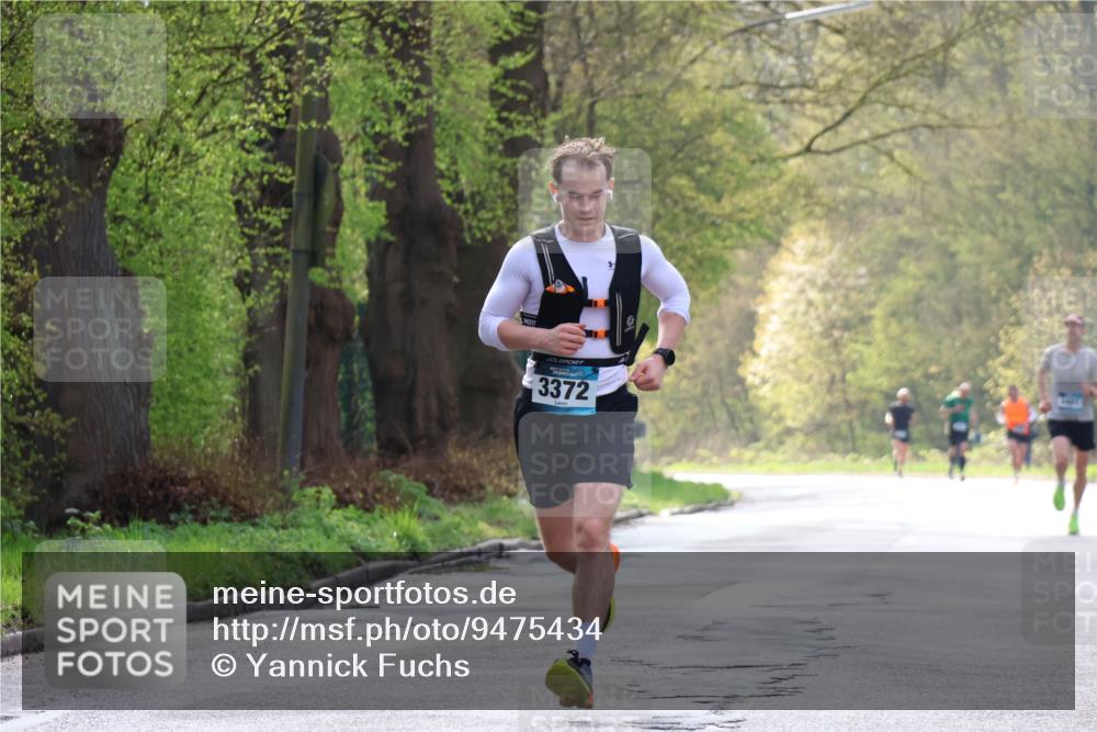 12.04.2026 - 45. Internationalen Wilhelmsburger Insellauf Yannick Fuchs http://msf.ph/oto/9475434 12.04.2026 10:08:42 Laufen 3372 meine-sportfotos.de