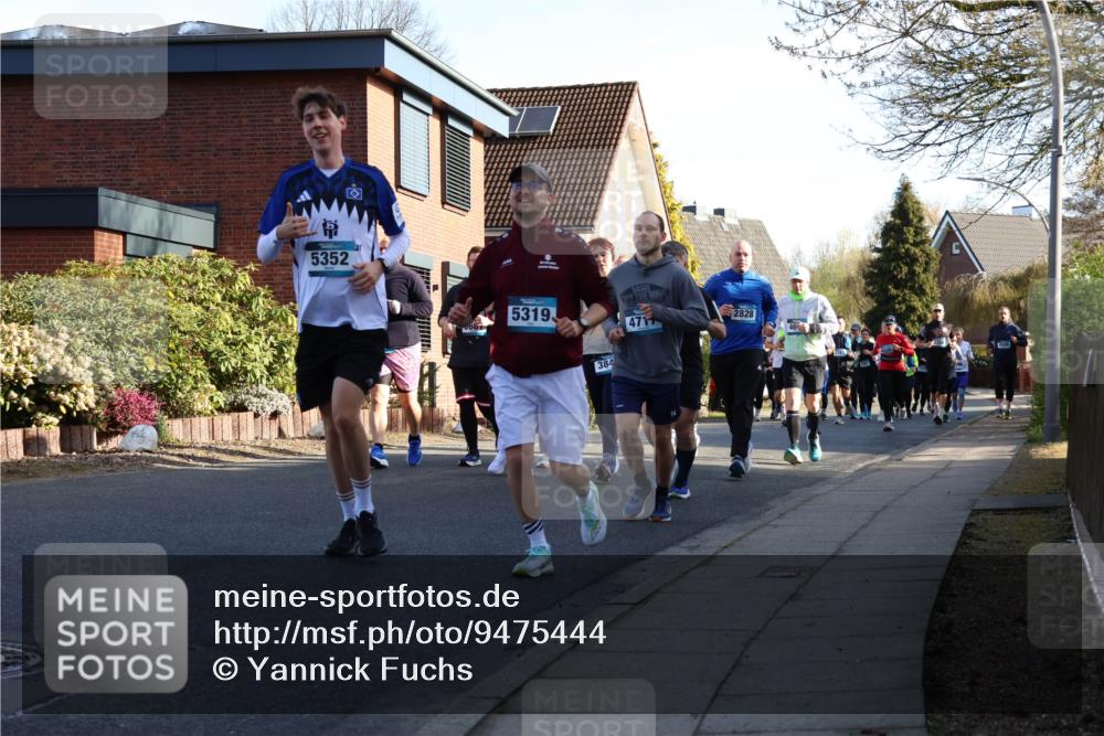 12.04.2026 - 45. Internationalen Wilhelmsburger Insellauf Yannick Fuchs http://msf.ph/oto/9475444 12.04.2026 09:01:41 Laufen 5352, 5319, 4717, 384, 2828 meine-sportfotos.de
