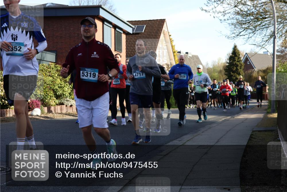 12.04.2026 - 45. Internationalen Wilhelmsburger Insellauf Yannick Fuchs http://msf.ph/oto/9475455 12.04.2026 09:01:42 Laufen 352, 5319, 4717, 2828, 5655, 516, 4675 meine-sportfotos.de
