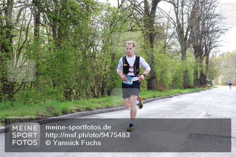 12.04.2026 - 45. Internationalen Wilhelmsburger Insellauf Yannick Fuchs http://msf.ph/oto/9475483 12.04.2026 10:08:45 Laufen 372 meine-sportfotos.de