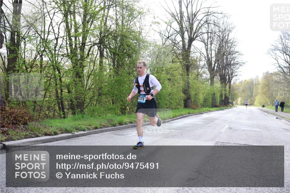 12.04.2026 - 45. Internationalen Wilhelmsburger Insellauf Yannick Fuchs http://msf.ph/oto/9475491 12.04.2026 10:08:46 Laufen 3372 meine-sportfotos.de