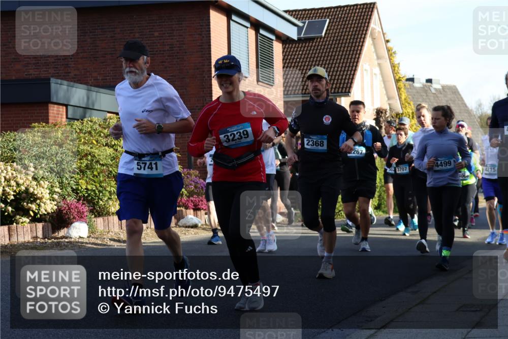 12.04.2026 - 45. Internationalen Wilhelmsburger Insellauf Yannick Fuchs http://msf.ph/oto/9475497 12.04.2026 09:01:48 Laufen 5741, 3239, 2368, 267, 4499, 302, 3707, 4215, 406 meine-sportfotos.de