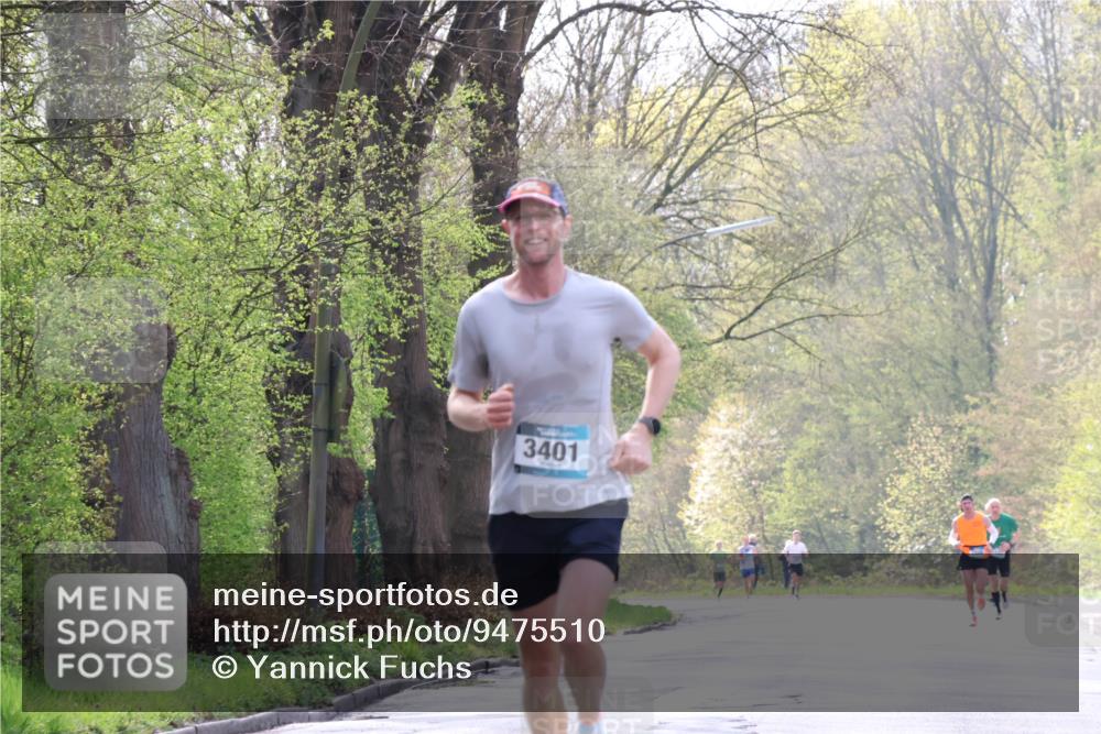 12.04.2026 - 45. Internationalen Wilhelmsburger Insellauf Yannick Fuchs http://msf.ph/oto/9475510 12.04.2026 10:08:54 Laufen 3401 meine-sportfotos.de