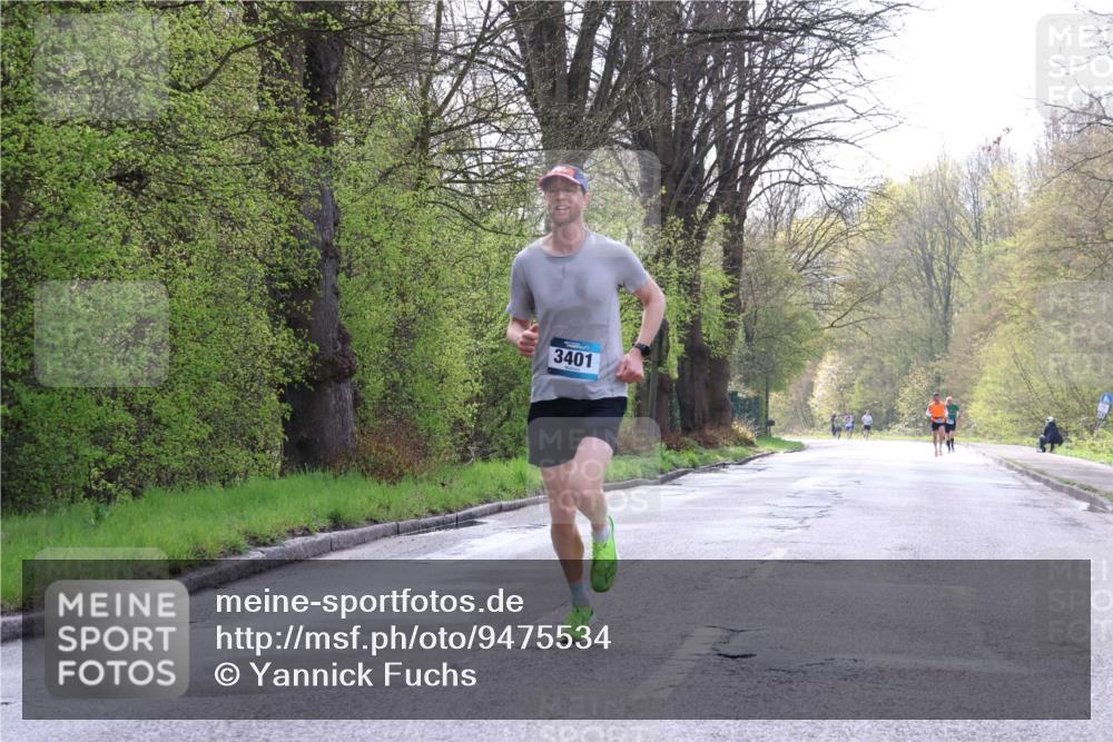 12.04.2026 - 45. Internationalen Wilhelmsburger Insellauf Yannick Fuchs http://msf.ph/oto/9475534 12.04.2026 10:08:55 Laufen 3401 meine-sportfotos.de