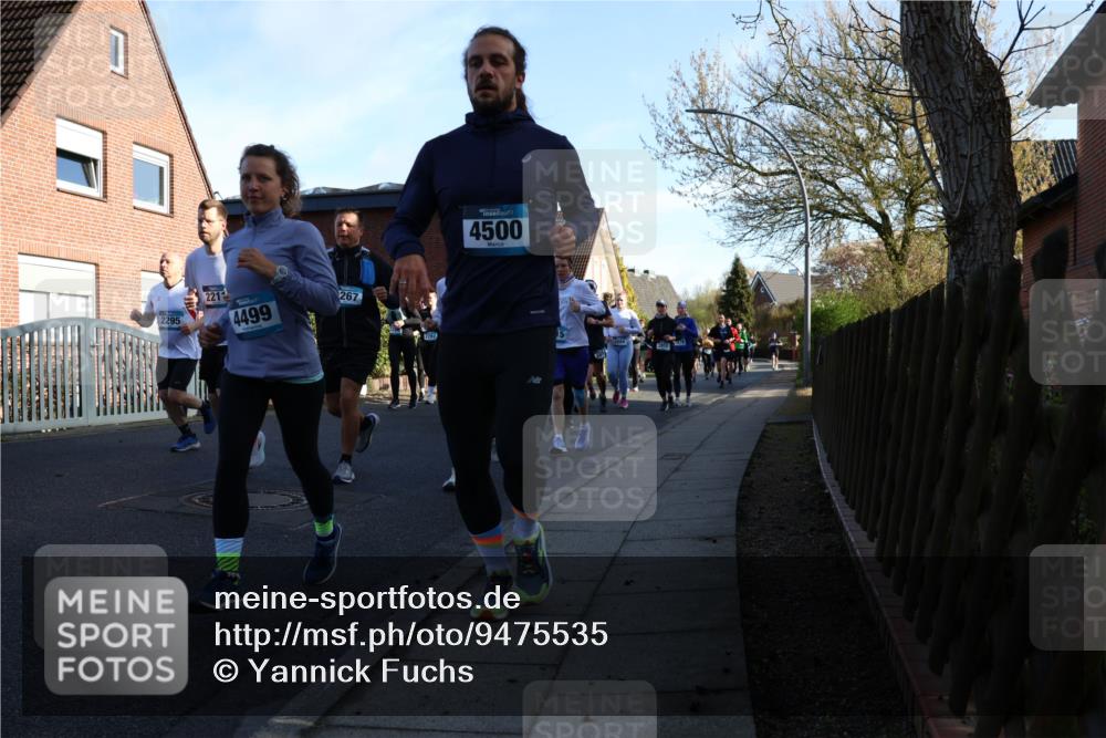 12.04.2026 - 45. Internationalen Wilhelmsburger Insellauf Yannick Fuchs http://msf.ph/oto/9475535 12.04.2026 09:01:51 Laufen 2295, 221, 267, 4499, 2297, 4500 meine-sportfotos.de