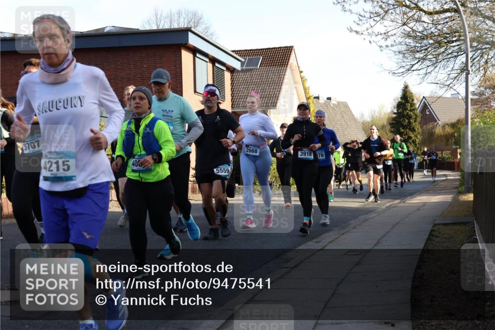 12.04.2026 - 45. Internationalen Wilhelmsburger Insellauf Yannick Fuchs http://msf.ph/oto/9475541 12.04.2026 09:01:53 Laufen 3707, 4215, 40, 5559, 2668, 3910, 78 meine-sportfotos.de