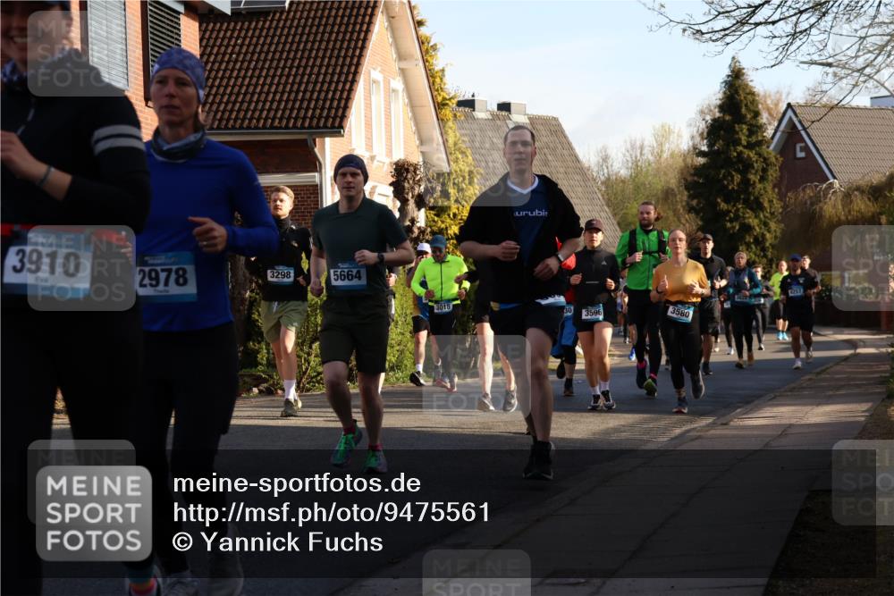 12.04.2026 - 45. Internationalen Wilhelmsburger Insellauf Yannick Fuchs http://msf.ph/oto/9475561 12.04.2026 09:01:55 Laufen 3910, 2978, 3298, 5664, 3018, 30, 3596, 3580, 3622, 4257 meine-sportfotos.de