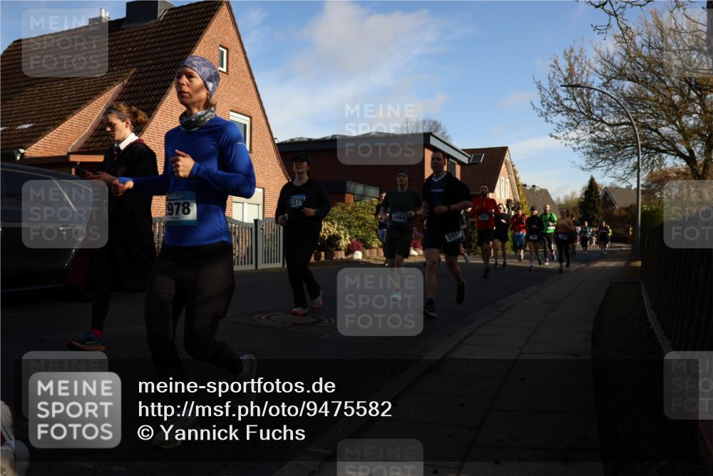 12.04.2026 - 45. Internationalen Wilhelmsburger Insellauf Yannick Fuchs http://msf.ph/oto/9475582 12.04.2026 09:01:57 Laufen 978, 2279, 5664, 5054, 2441 meine-sportfotos.de