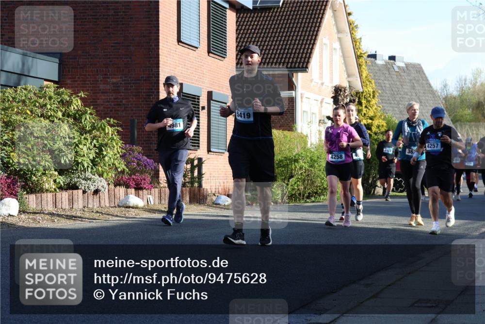 12.04.2026 - 45. Internationalen Wilhelmsburger Insellauf Yannick Fuchs http://msf.ph/oto/9475628 12.04.2026 09:02:02 Laufen 5419, 4981, 3122, 367, 4258, 40, 4257, 198 meine-sportfotos.de