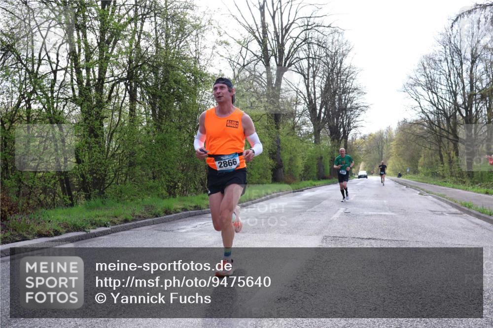 12.04.2026 - 45. Internationalen Wilhelmsburger Insellauf Yannick Fuchs http://msf.ph/oto/9475640 12.04.2026 10:09:11 Laufen 2866 meine-sportfotos.de
