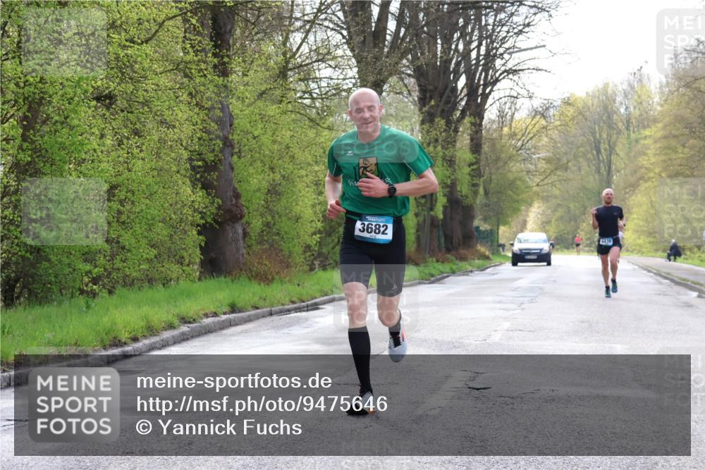 12.04.2026 - 45. Internationalen Wilhelmsburger Insellauf Yannick Fuchs http://msf.ph/oto/9475646 12.04.2026 10:09:12 Laufen 3682, 4475 meine-sportfotos.de
