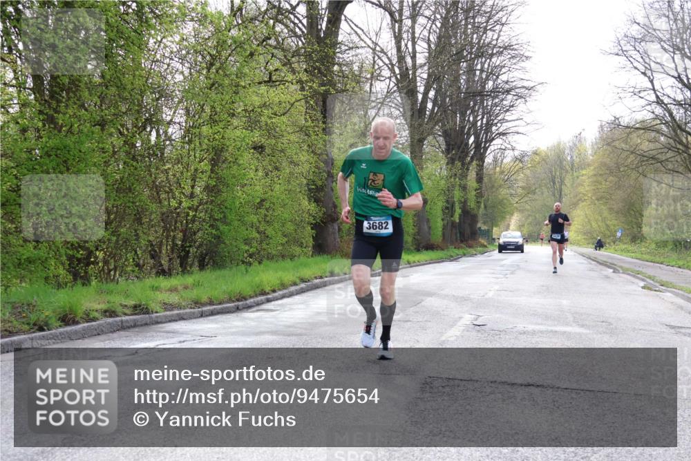 12.04.2026 - 45. Internationalen Wilhelmsburger Insellauf Yannick Fuchs http://msf.ph/oto/9475654 12.04.2026 10:09:13 Laufen 3682, 4475 meine-sportfotos.de