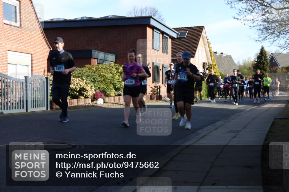 12.04.2026 - 45. Internationalen Wilhelmsburger Insellauf Yannick Fuchs http://msf.ph/oto/9475662 12.04.2026 09:02:06 Laufen 4981, 4258, 2778, 4257, 2811 meine-sportfotos.de