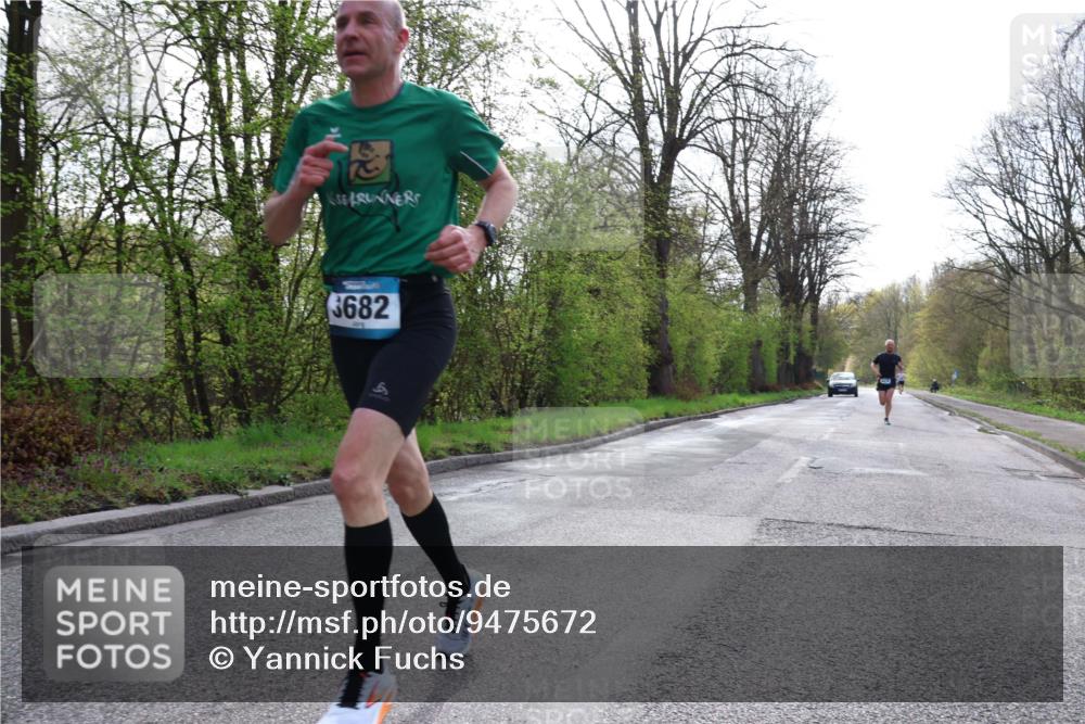 12.04.2026 - 45. Internationalen Wilhelmsburger Insellauf Yannick Fuchs http://msf.ph/oto/9475672 12.04.2026 10:09:14 Laufen 3682 meine-sportfotos.de