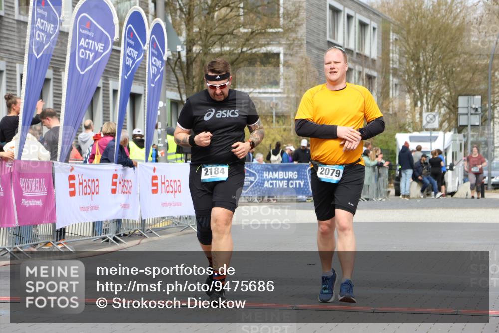 12.04.2026 - 45. Internationalen Wilhelmsburger Insellauf Strokosch-Dieckow http://msf.ph/oto/9475686 12.04.2026 13:32:13 Ziel 2184, 2079 meine-sportfotos.de