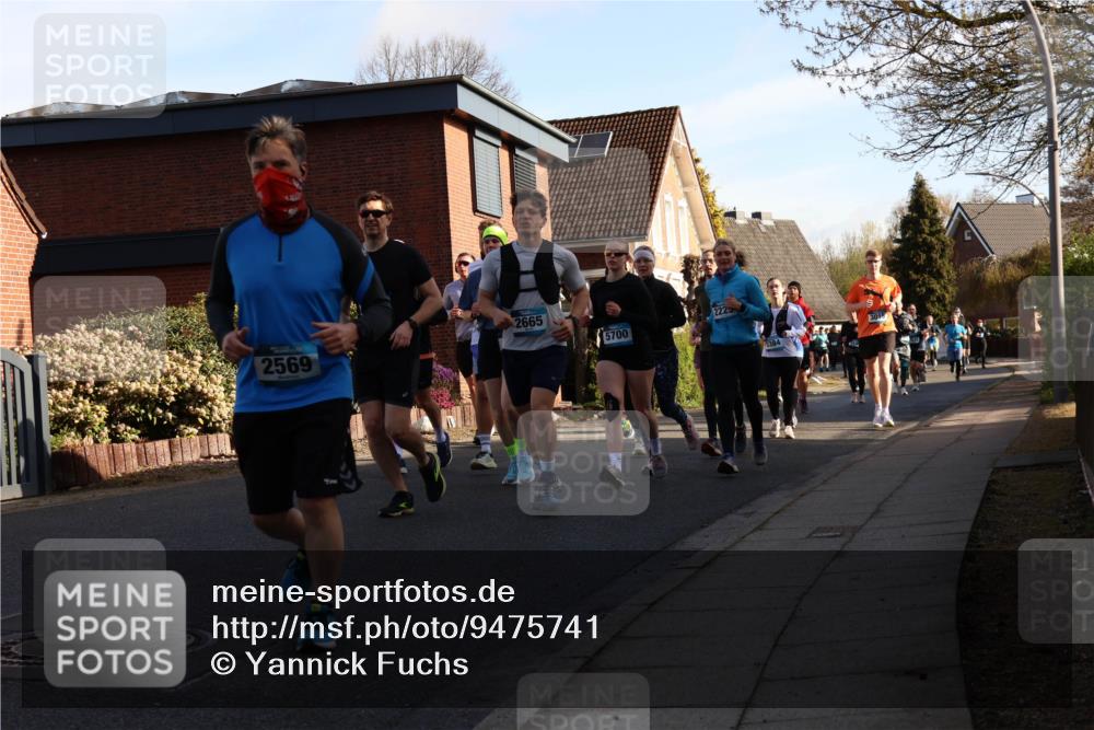 12.04.2026 - 45. Internationalen Wilhelmsburger Insellauf Yannick Fuchs http://msf.ph/oto/9475741 12.04.2026 09:02:16 Laufen 2569, 2665, 5700, 384 meine-sportfotos.de