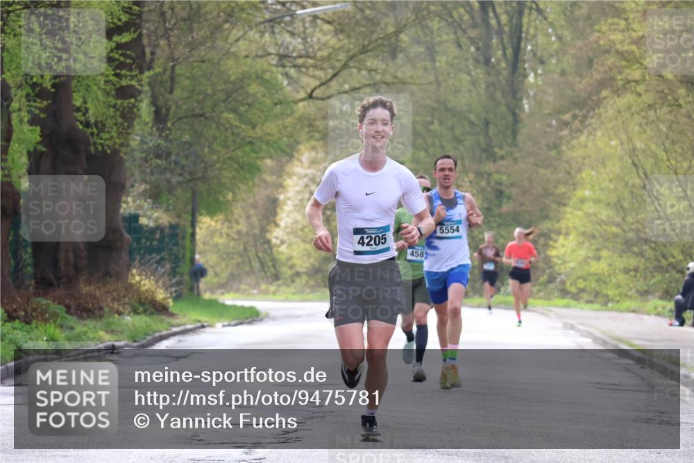 12.04.2026 - 45. Internationalen Wilhelmsburger Insellauf Yannick Fuchs http://msf.ph/oto/9475781 12.04.2026 10:09:25 Laufen 4205, 5554, 458 meine-sportfotos.de
