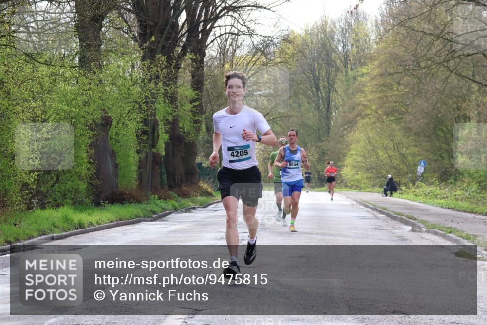 12.04.2026 - 45. Internationalen Wilhelmsburger Insellauf Yannick Fuchs http://msf.ph/oto/9475815 12.04.2026 10:09:28 Laufen 4205, 5554 meine-sportfotos.de