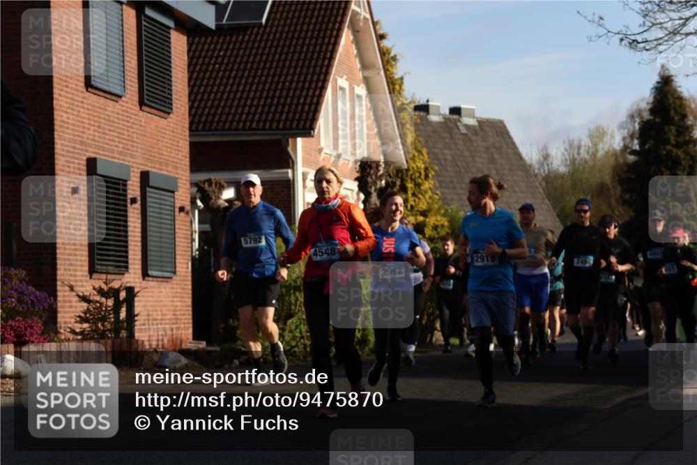 12.04.2026 - 45. Internationalen Wilhelmsburger Insellauf Yannick Fuchs http://msf.ph/oto/9475870 12.04.2026 09:02:26 Laufen 5792, 4548, 2919, 4802, 2962, 2486 meine-sportfotos.de