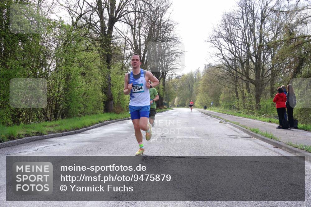 12.04.2026 - 45. Internationalen Wilhelmsburger Insellauf Yannick Fuchs http://msf.ph/oto/9475879 12.04.2026 10:09:33 Laufen 5554 meine-sportfotos.de