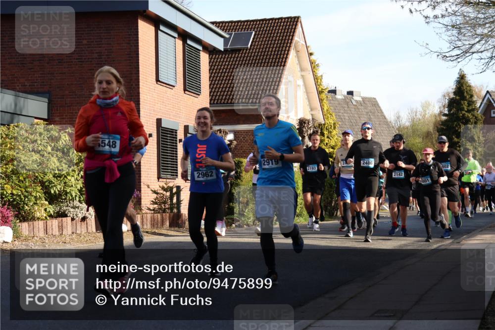 12.04.2026 - 45. Internationalen Wilhelmsburger Insellauf Yannick Fuchs http://msf.ph/oto/9475899 12.04.2026 09:02:28 Laufen 548, 2962, 2919, 2486, 2193, 802, 2142, 4801 meine-sportfotos.de