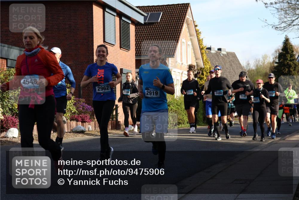 12.04.2026 - 45. Internationalen Wilhelmsburger Insellauf Yannick Fuchs http://msf.ph/oto/9475906 12.04.2026 09:02:29 Laufen 4548, 2962, 2199, 2919, 2193, 2486, 1802, 2142, 4801 meine-sportfotos.de
