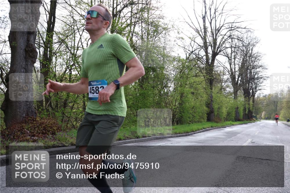 12.04.2026 - 45. Internationalen Wilhelmsburger Insellauf Yannick Fuchs http://msf.ph/oto/9475910 12.04.2026 10:09:35 Laufen 4582 meine-sportfotos.de