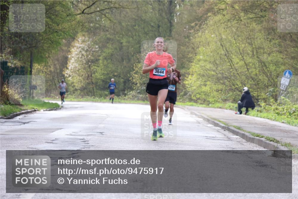 12.04.2026 - 45. Internationalen Wilhelmsburger Insellauf Yannick Fuchs http://msf.ph/oto/9475917 12.04.2026 10:09:37 Laufen 3644, 3262, 41 meine-sportfotos.de