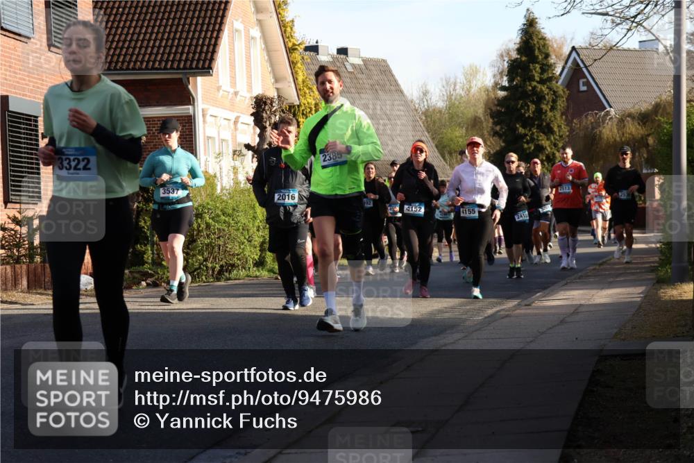 12.04.2026 - 45. Internationalen Wilhelmsburger Insellauf Yannick Fuchs http://msf.ph/oto/9475986 12.04.2026 09:02:35 Laufen 3322, 2385, 3537, 2016, 192, 4152, 4155, 2415, 2513 meine-sportfotos.de