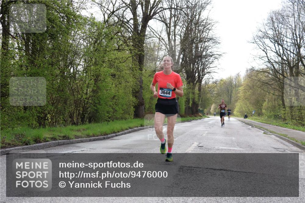 12.04.2026 - 45. Internationalen Wilhelmsburger Insellauf Yannick Fuchs http://msf.ph/oto/9476000 12.04.2026 10:09:44 Laufen 3644 meine-sportfotos.de