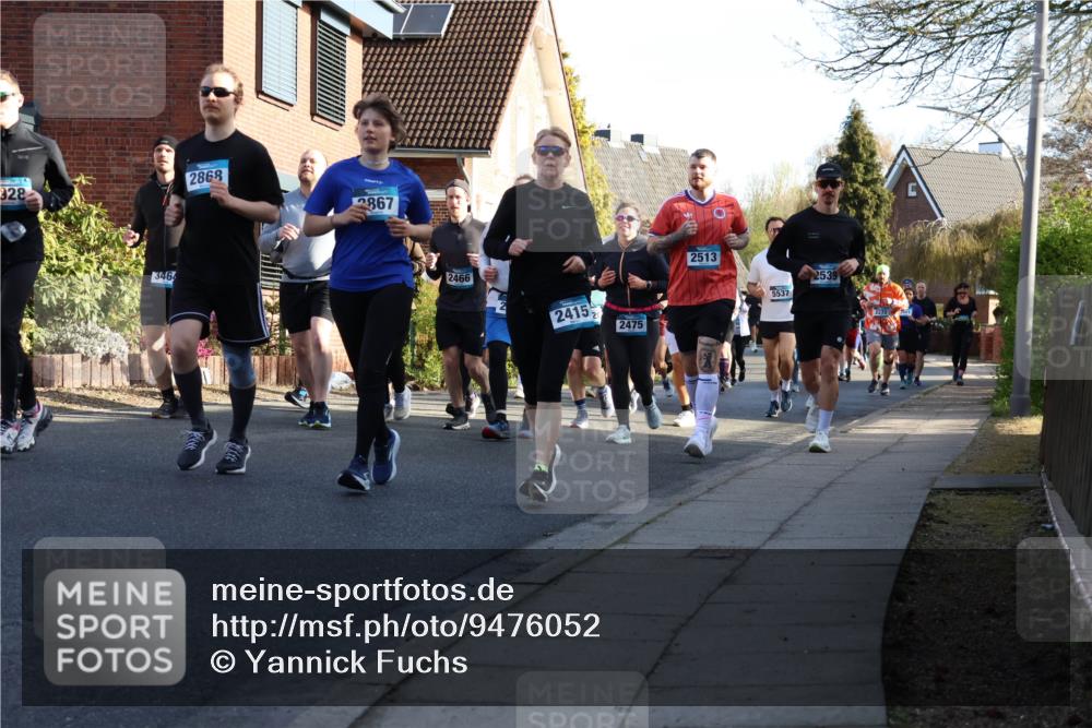 12.04.2026 - 45. Internationalen Wilhelmsburger Insellauf Yannick Fuchs http://msf.ph/oto/9476052 12.04.2026 09:02:41 Laufen 328, 2868, 2867, 346, 2466, 2415, 2475, 2513, 5537, 2539 meine-sportfotos.de