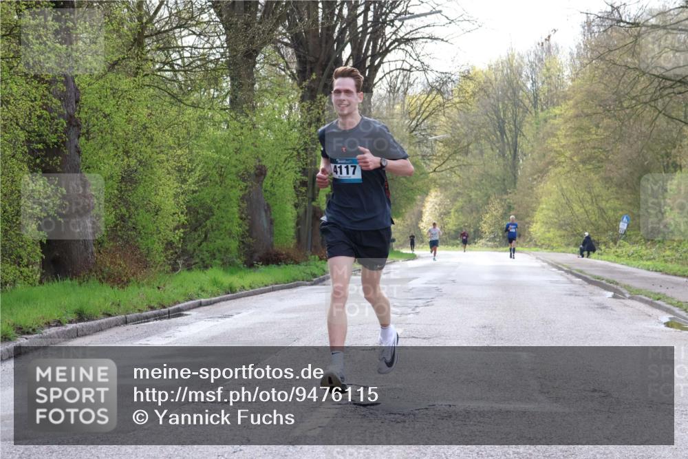 12.04.2026 - 45. Internationalen Wilhelmsburger Insellauf Yannick Fuchs http://msf.ph/oto/9476115 12.04.2026 10:09:55 Laufen 4117 meine-sportfotos.de