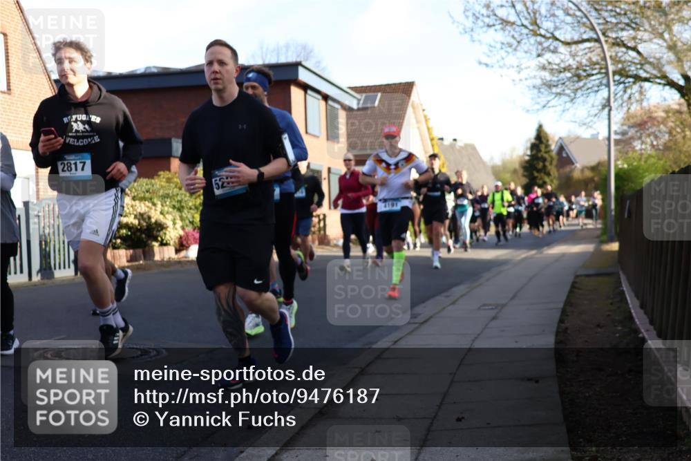 12.04.2026 - 45. Internationalen Wilhelmsburger Insellauf Yannick Fuchs http://msf.ph/oto/9476187 12.04.2026 09:02:55 Laufen 2817, 525 meine-sportfotos.de