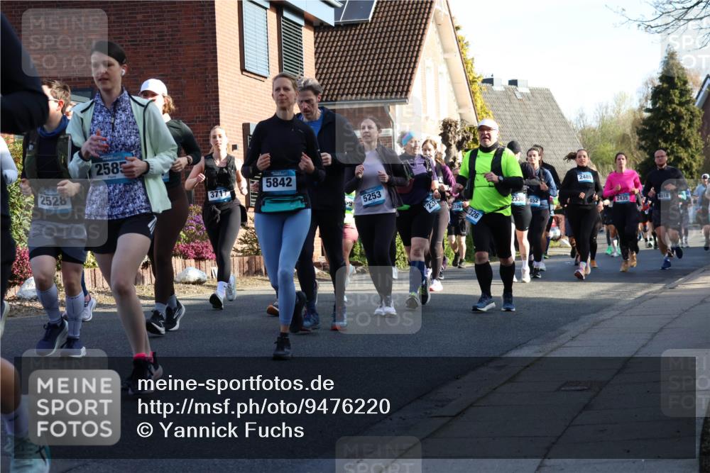 12.04.2026 - 45. Internationalen Wilhelmsburger Insellauf Yannick Fuchs http://msf.ph/oto/9476220 12.04.2026 09:02:59 Laufen 2528, 2585, 3717, 5842, 5253, 1326, 2336, 452, 2489, 2435, 4918 meine-sportfotos.de