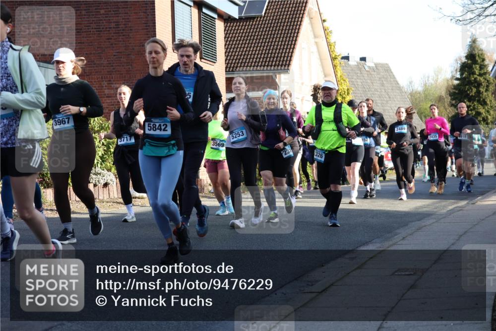 12.04.2026 - 45. Internationalen Wilhelmsburger Insellauf Yannick Fuchs http://msf.ph/oto/9476229 12.04.2026 09:02:59 Laufen 37, 3967, 5842, 3569, 5253, 232, 326, 2489, 2435, 4918, 152 meine-sportfotos.de