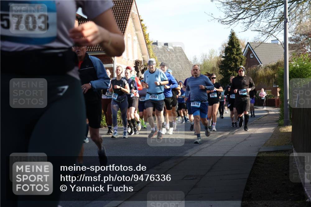 12.04.2026 - 45. Internationalen Wilhelmsburger Insellauf Yannick Fuchs http://msf.ph/oto/9476336 12.04.2026 09:03:09 Laufen 5703, 2342155, 3092, 3688, 5816, 3507, 3342, 5948 meine-sportfotos.de