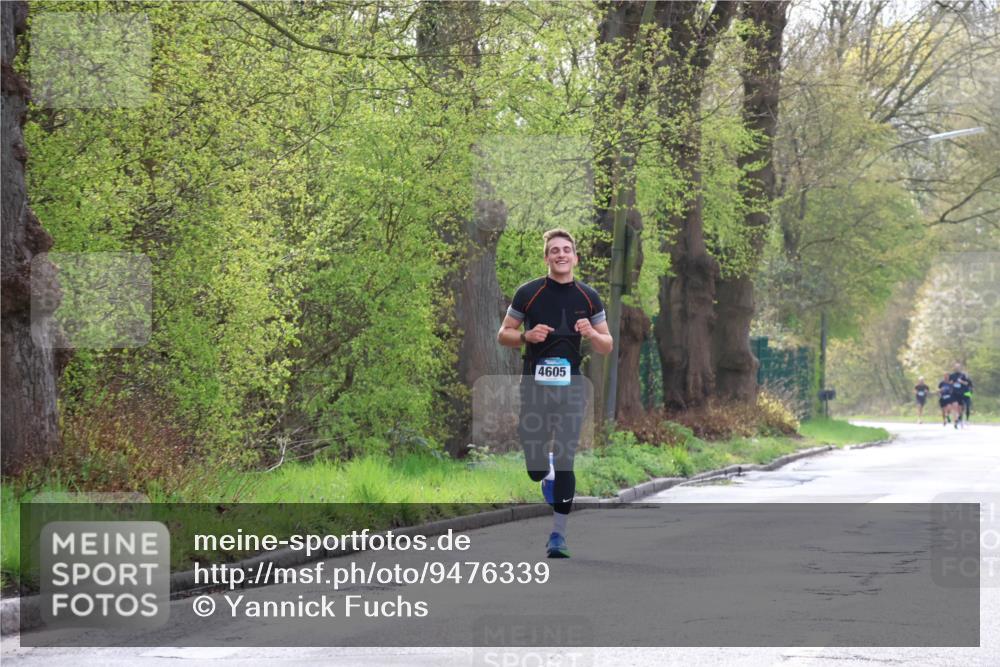 12.04.2026 - 45. Internationalen Wilhelmsburger Insellauf Yannick Fuchs http://msf.ph/oto/9476339 12.04.2026 10:10:28 Laufen 4605 meine-sportfotos.de