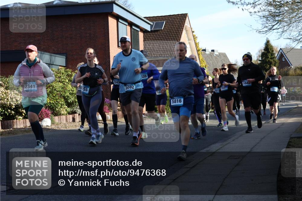 12.04.2026 - 45. Internationalen Wilhelmsburger Insellauf Yannick Fuchs http://msf.ph/oto/9476368 12.04.2026 09:03:12 Laufen 2341, 21155, 2343, 3092, 35, 368, 5816, 2612, 350, 97, 5945, 3342 meine-sportfotos.de
