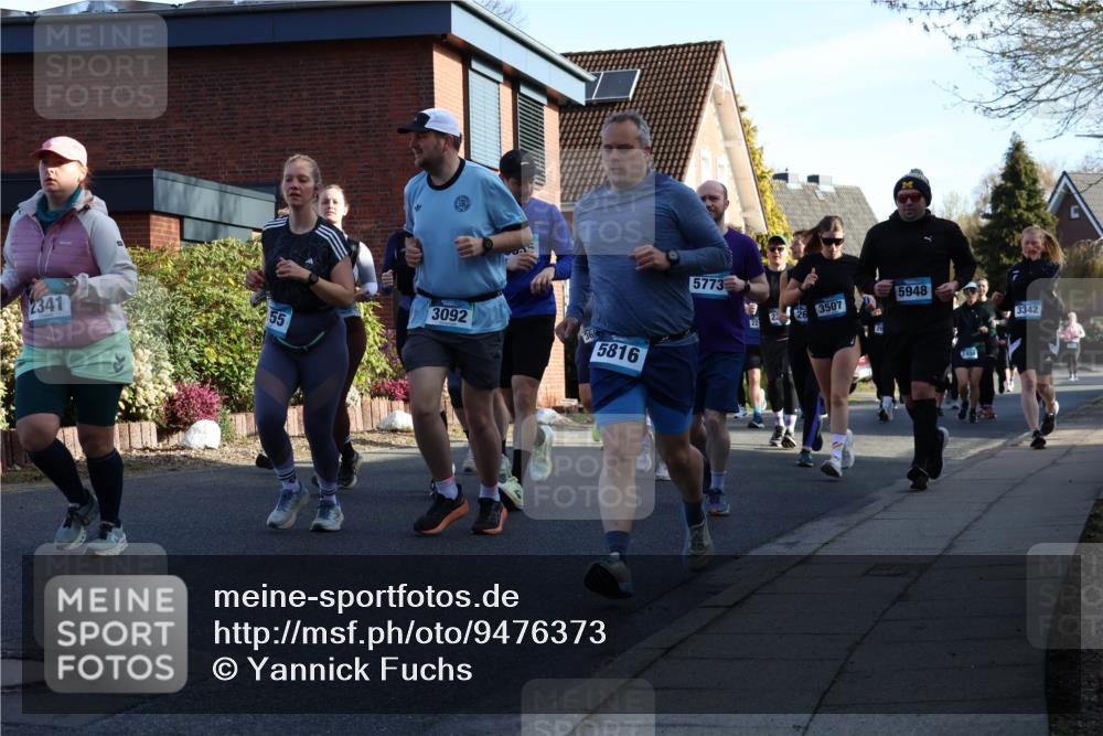 12.04.2026 - 45. Internationalen Wilhelmsburger Insellauf Yannick Fuchs http://msf.ph/oto/9476373 12.04.2026 09:03:12 Laufen 2341, 55, 3092, 5816, 5773, 26, 3507, 5948, 2404, 3342 meine-sportfotos.de