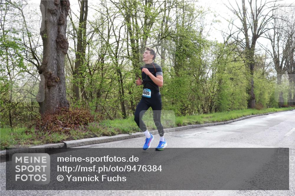 12.04.2026 - 45. Internationalen Wilhelmsburger Insellauf Yannick Fuchs http://msf.ph/oto/9476384 12.04.2026 10:10:33 Laufen 4605 meine-sportfotos.de